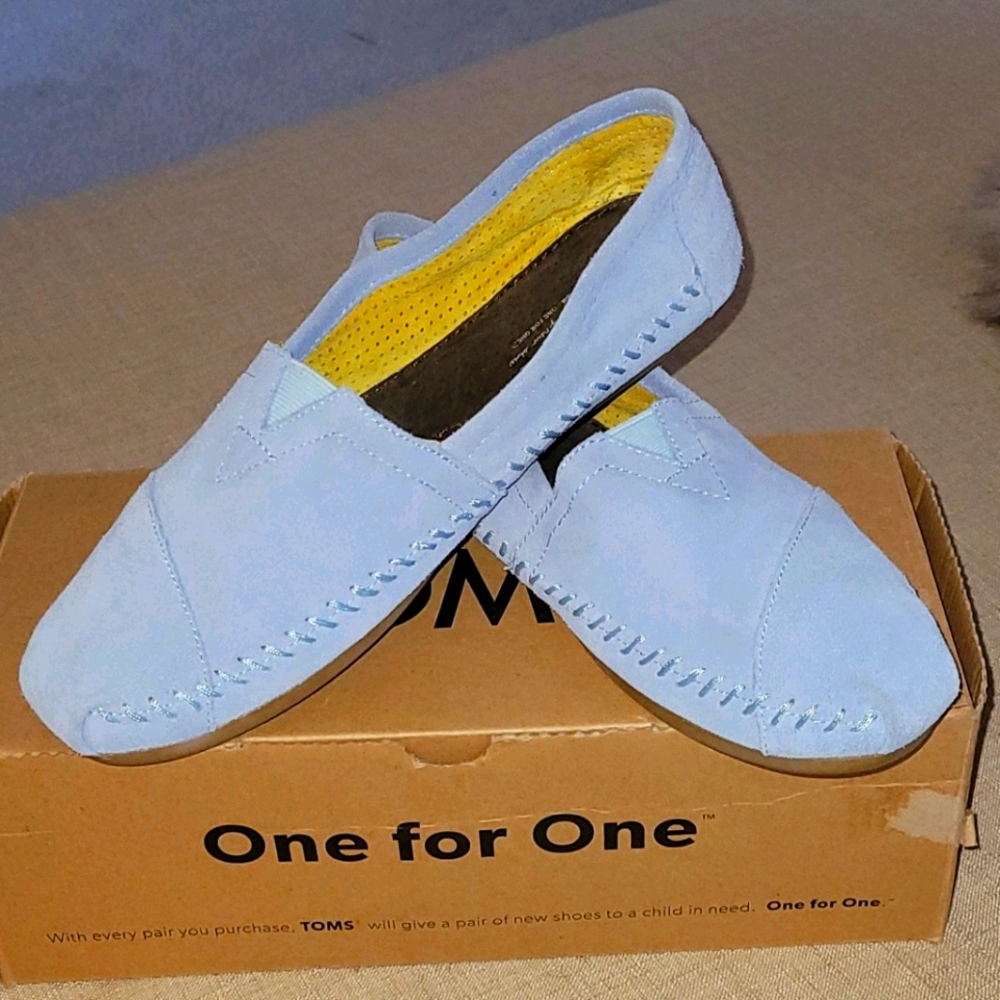 Toms Pale Blue Suede Moccasin